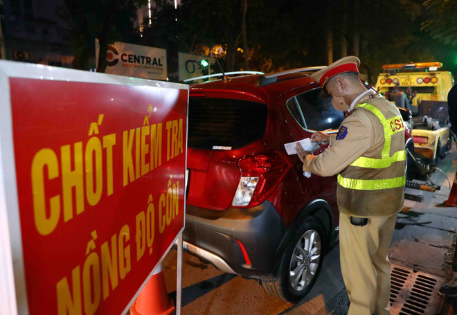 729 trường hợp vi phạm nồng độ cồn bị xử lý trong ngày mùng 1 Tết ảnh 1