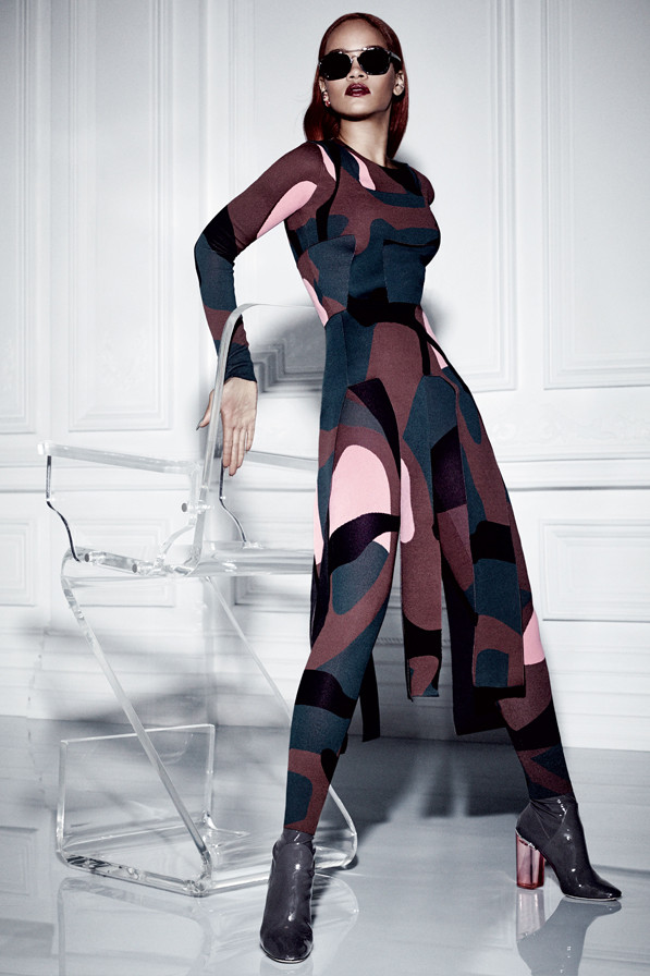 Ngắm "quý cô" Rihanna quyến rũ khác lạ trên Dior Magazine ảnh 6