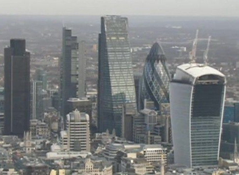 Cheesegrater châm ngòi cho làn sóng bán nhà chọc trời ở London ảnh 1