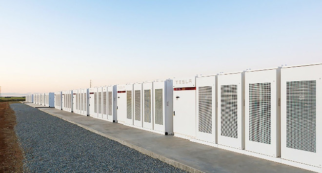 Tỷ phú Elon Musk khánh thành nhà máy dự trữ điện lớn nhất thế giới ảnh 1