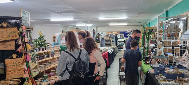 Lan tỏa niềm vui Giáng sinh tới những người yếu thế ở Nam Phi ảnh 2