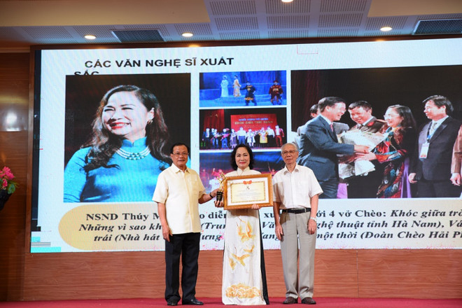 Trao tặng Giải thưởng Đào Tấn năm 2022 cho 15 tập thể, cá nhân ảnh 1