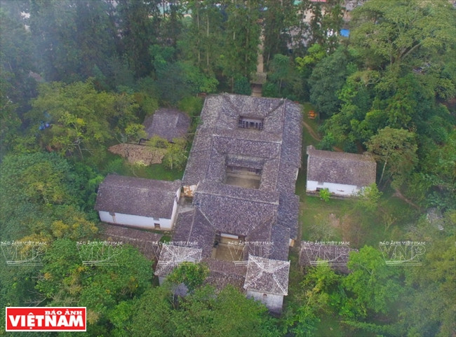 Chiêm ngưỡng vẻ đẹp mê hoặc của vùng đá núi kỳ vĩ Hà Giang ảnh 8