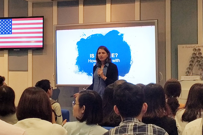 Sẽ khó khăn để nhận biết video tin tức thật - giả trong tương lai ảnh 1