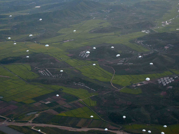 Hàn Quốc triển khai rocket chống phương tiện đổ bộ của Triều Tiên ảnh 1