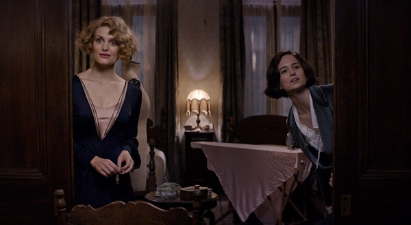 Thời trang phù thủy trong thế giới phép thuật Fantastic Beasts ảnh 14