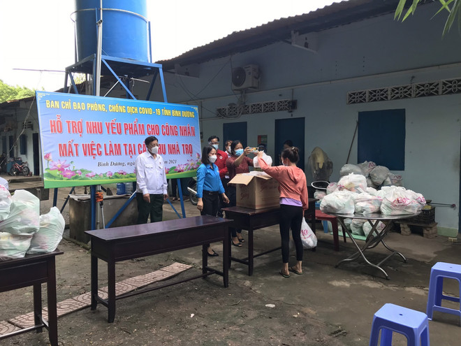 Bình Dương thiết thực chăm lo cho người lao động ở lại tỉnh ảnh 1
