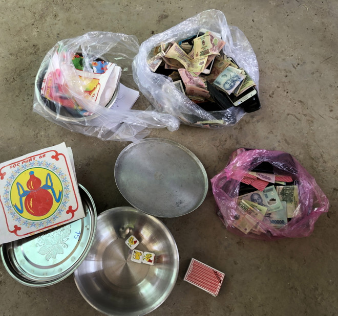 Đồng Nai: Triệt phá sòng bạc tại vùng giáp ranh, bắt giữ 130 đối tượng ảnh 1