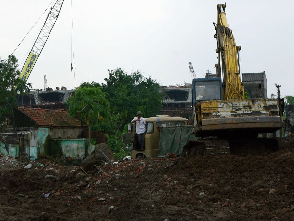 Luật Đất đai 2013: "Thu hồi đất phải đảm bảo an sinh" ảnh 2