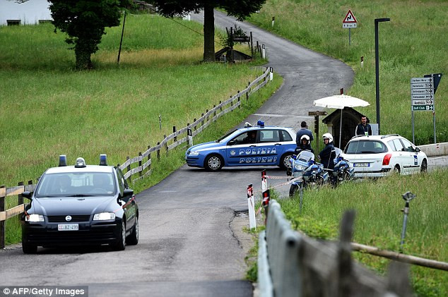 Tuyển Đức suýt mất 2 cầu thủ dự World Cup vì tai nạn giao thông ảnh 1