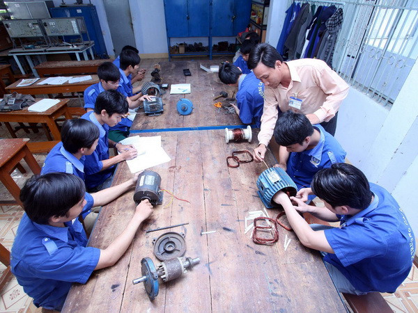 Phê duyệt đề án phát triển trường nghề chất lượng cao ảnh 1