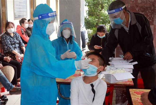 Ngày 28/10: Ghi nhận 4.892 ca nhiễm mới, Đồng Nai, Hà Giang tăng mạnh ảnh 1