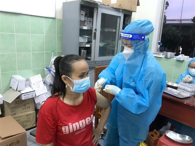 Bình Dương xét nghiệm nhanh phát hiện 821 trường hợp dương tính ảnh 1