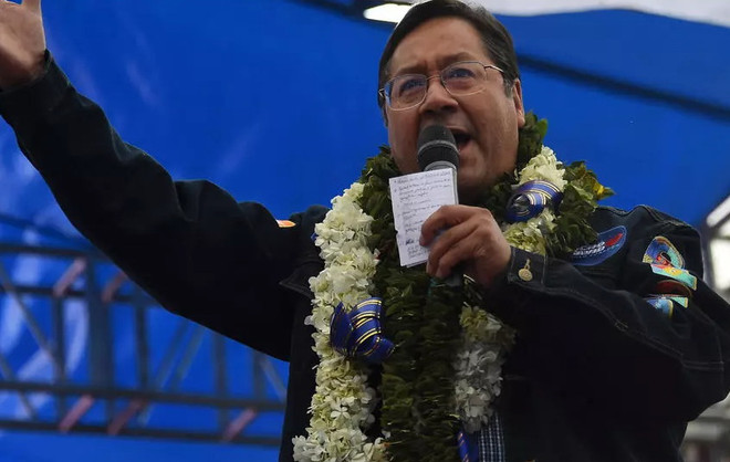 Ứng cử viên Luis Arce. (Nguồn: AFP) Đất nước Bolivia sẵn sàng cho cuộc tổng tuyển cử bước ngoặt ảnh 1