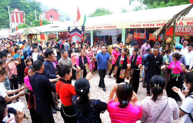 Rộn ràng không khí Tết Độc lập trên Cao nguyên Mộc Châu ảnh 1