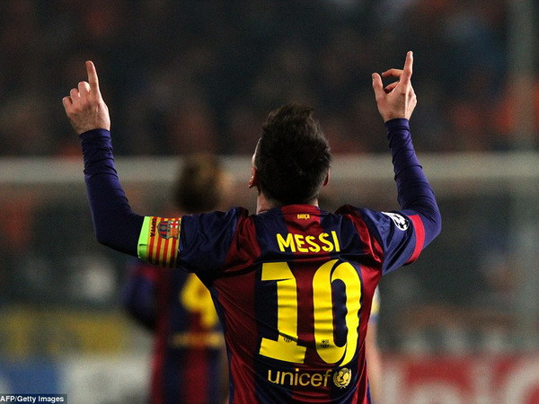 Messi liên tiếp phá hai kỷ lục: Xứng đáng để có Quả bóng vàng ảnh 1