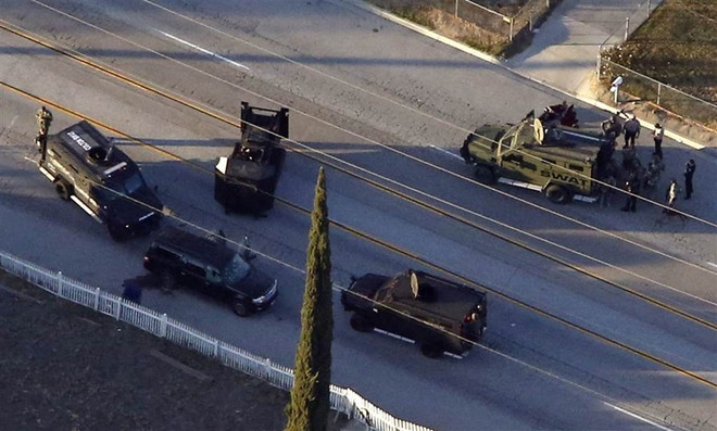 Nhân chứng sống sót ở vụ xả súng kể lại giây phút kinh hoàng ảnh 1