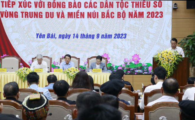 Quang cảnh Hội nghị tiếp xúc với đồng bào các dân tộc thiểu số Vùng Trung du và miền núi Bắc Bộ năm 2023 tại Yên Bái. (Ảnh: Tuấn Anh/TTXVN) Thực hiện tốt chính sách dân tộc tại Vùng Trung du và Miền núi Bắc Bộ ảnh 1
