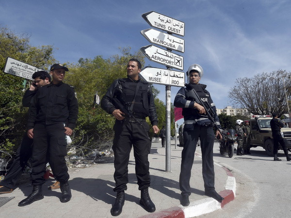Tunisia sa thải một loạt quan chức sau vụ khủng bố ở bảo tàng ảnh 1