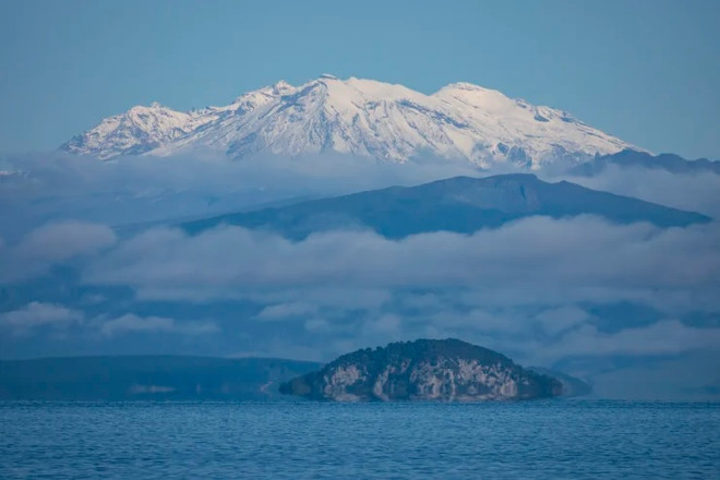 New Zealand lần đầu tiên nâng mức cảnh báo đối với núi lửa Taupo ảnh 1