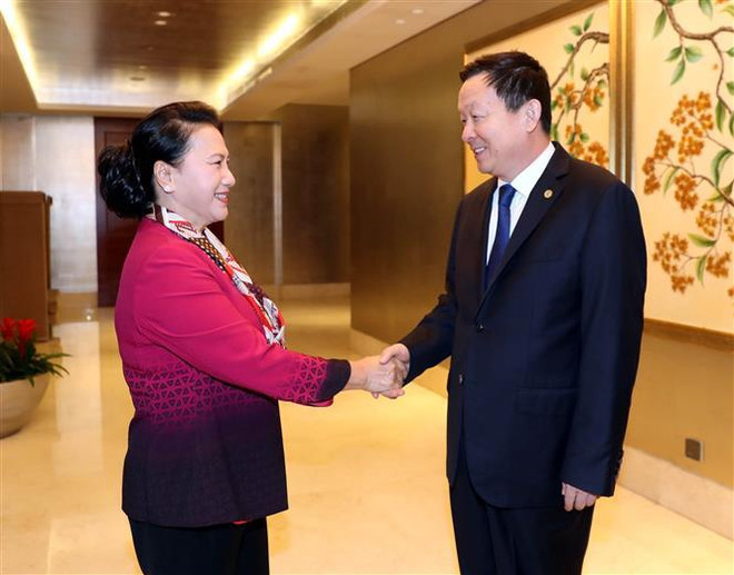 Chủ tịch Quốc hội tiếp Bí thư Thành ủy thành phố Tô Châu ảnh 1