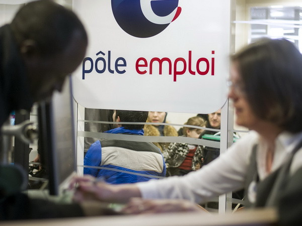 Kinh tế Pháp nhích chậm chạp, tỷ lệ thất nghiệp chưa giảm ảnh 1