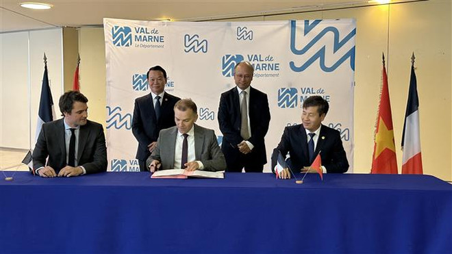 Tỉnh Yên Bái đẩy mạnh hợp tác nhiều mặt với tỉnh Val-de-Marne của Pháp ảnh 3