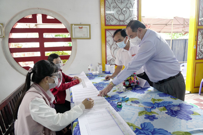 Các cử tri thực hiện tốt thông điệp 5K khi tham gia bỏ phiếu ảnh 2