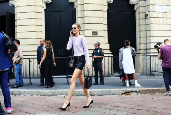 Tuần lễ Thời trang Milan: Xuống phố với phong cách tối giản ảnh 10