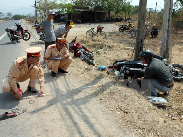 Phó Thủ tướng yêu cầu điều tra vụ xe “sang” đâm dân quân ảnh 1