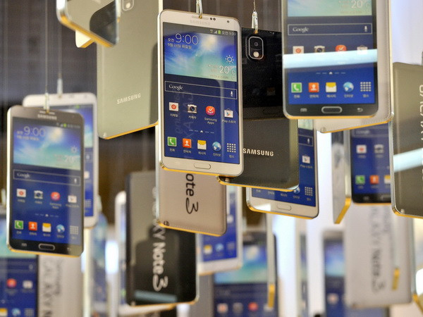 Trung Quốc "qua mặt" Hàn Quốc trong 6 ngành công nghiệp ảnh 1