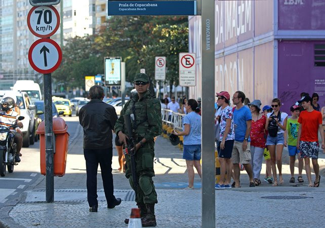 Bạo lực tại Brazil: Trung bình cứ 9 phút có một người bị giết ảnh 1