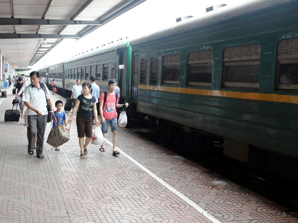 Lỗ chạy tàu, đường sắt mong được trợ giá như xe buýt ảnh 1