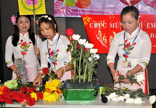 Cộng đồng người Việt tại Macau míttinh nhân ngày Quốc tế Phụ nữ ảnh 2