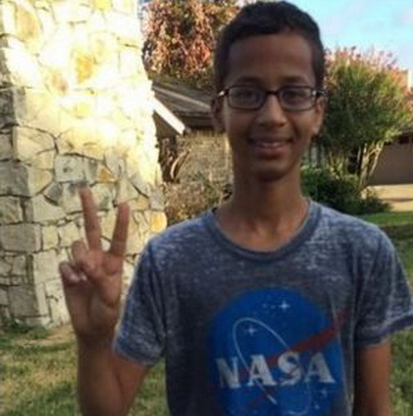 Obama mời thiếu niên Hồi giáo chế đồng hồ tới Nhà Trắng ảnh 1