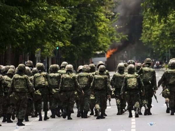 Quân đội Thái Lan triển khai lực lượng ở thủ đô Bangkok ảnh 1