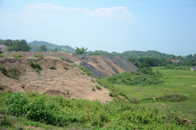 Thành phố Điện Biên Phủ nói gì về vụ ruộng dân bị san gạt đất? ảnh 1