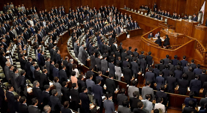 Toàn cảnh phiên họp của Hạ viện Nhật Bản ở Tokyo ngày 2/6. (Nguồn: AFP/TTXVN) Quốc hội Nhật Bản thông qua luật cân đối lại số ghế hạ viện ảnh 1