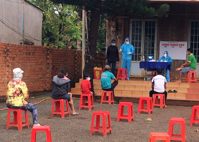 Bình Phước tăng cường điều trị F0 không triệu chứng tại nhà ảnh 1