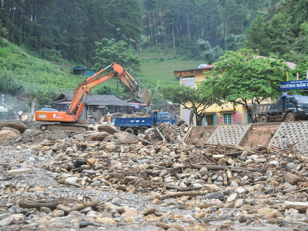 Mưa lớn gây sạt lở đất khiến một người chết tại Yên Bái ảnh 1