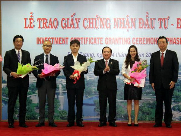 Bình Dương trao giấy phép đầu tư cho 41 doanh nghiệp FDI ảnh 1