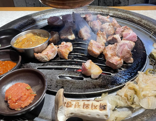 thit lon den jeju.png