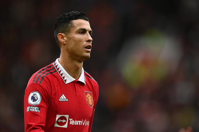 Manchester United chấm dứt hợp đồng với Cristiano Ronaldo ảnh 1