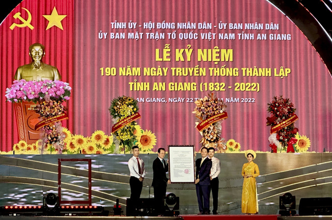 Kỷ niệm 190 năm ngày truyền thống thành lập tỉnh An Giang ảnh 1