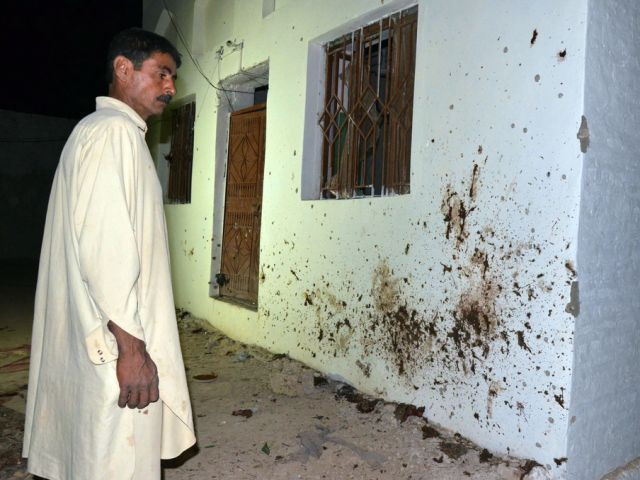 Pakistan: Đánh bom tự sát ở nhà thờ, ít nhất 10 người thiệt mạng ảnh 1