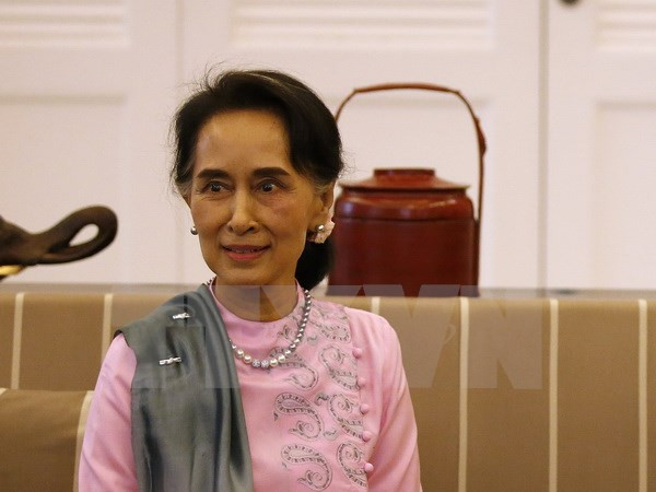 Cố vấn Nhà nước Myanmar Aung San Suu Kyi tới thăm Trung Quốc ảnh 1