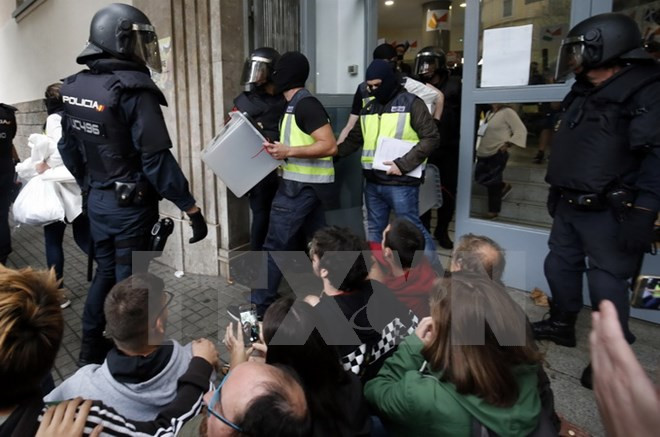 Sự kiện quốc tế 1-7/10: Xả súng đẫm máu tại Mỹ, công bố giải Nobel ảnh 2