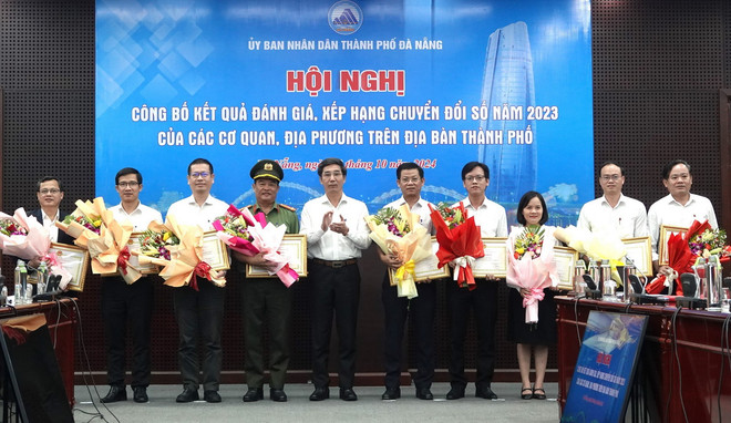 TTXVN_1010 Da Nang chuyen doi so .jpg