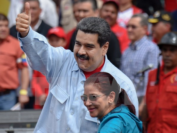 Venezuela cho phép tiếp tục thu thập chữ ký để trưng cầu dân ý ảnh 1