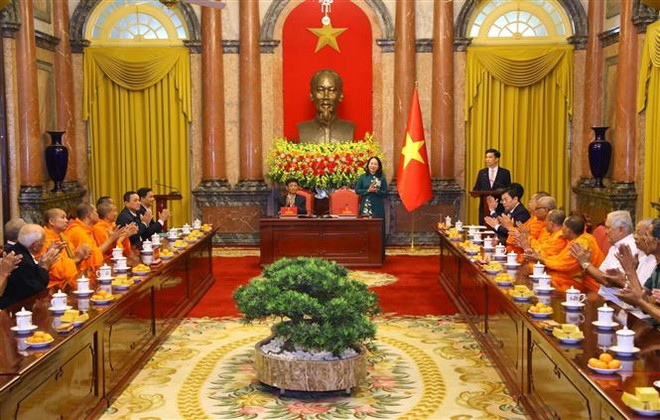 Gặp mặt người có uy tín trong đồng bào dân tộc thiểu số ở Sóc Trăng ảnh 1